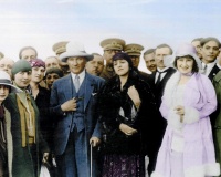 KADINLAR OLARAK ATATÜRK'E BİR KEZ DAHA MİNNETTARIZ